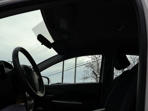 Used 2008 Toyota Yaris Sedan image 27