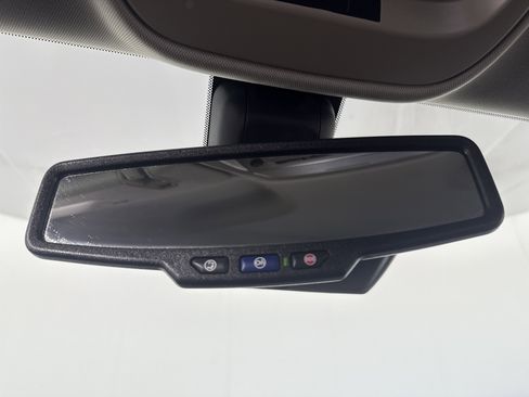 Used 2022 Chevrolet Colorado Z71 w/ Safety Package image 34