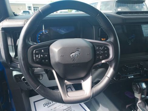 Used 2024 Ford Bronco Badlands AWD/4WD image 14