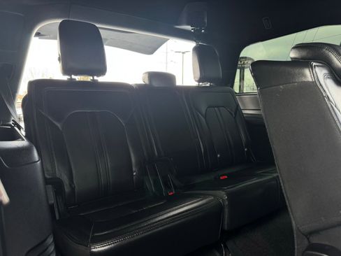 Used 2020 Ford Expedition Limited image 35