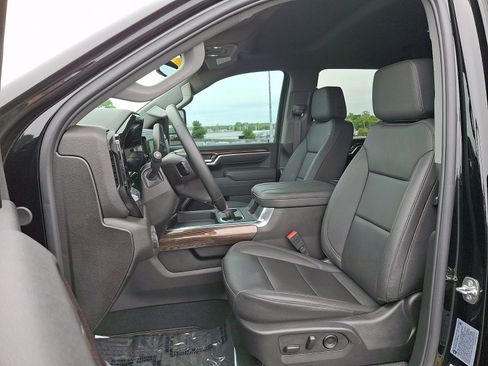 Certified 2025 Chevrolet Silverado 2500 LT w/ All Star Edition AWD/4WD image 13