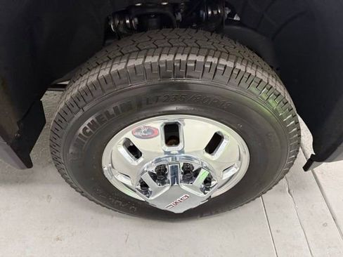 New 2026 GMC Sierra 3500 Pro AWD/4WD image 4