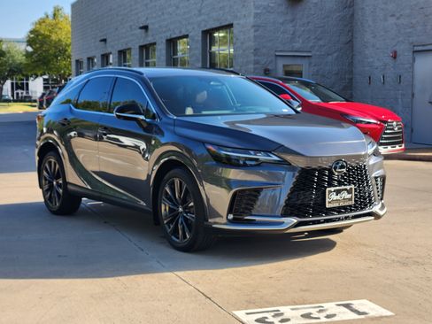 Used 2024 Lexus RX 350 F Sport w/ Convenience Package AWD/4WD image 2