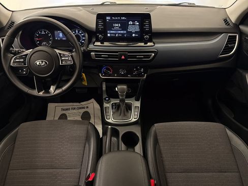 Used 2021 Kia Seltos S FWD image 12
