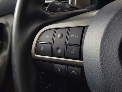 Used 2023 Lexus GX 460 Premium w/ Accessory Package AWD/4WD image 25
