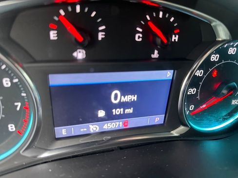 Certified 2023 Chevrolet Traverse LT image 17