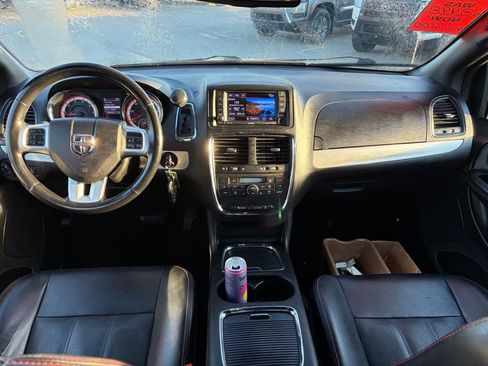 Used 2019 Dodge Grand Caravan GT image 27