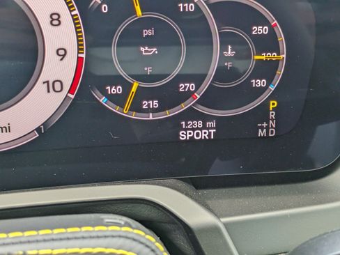 Used 2025 Porsche 911 GT3 RWD image 29