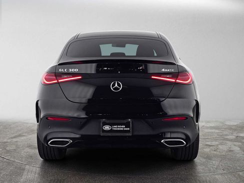 Used 2026 Mercedes-Benz GLC 300 4MATIC image 4