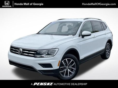 Used 2020 Volkswagen Tiguan SE FWD image 1