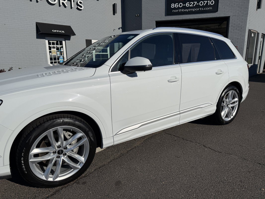Used 2025 Audi Q7 3.0T Premium Plus w/ Premium Plus Package AWD/4WD image 14