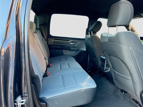 Used 2021 RAM 1500 Big Horn image 25