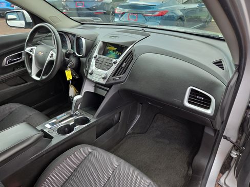 Used 2015 Chevrolet Equinox LT FWD image 17