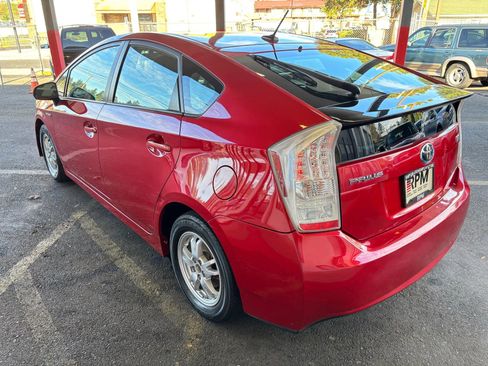 Used 2010 Toyota Prius Three image 5