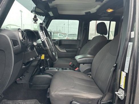 Used 2017 Jeep Wrangler Unlimited Sport w/ Quick Order Package 24S image 23