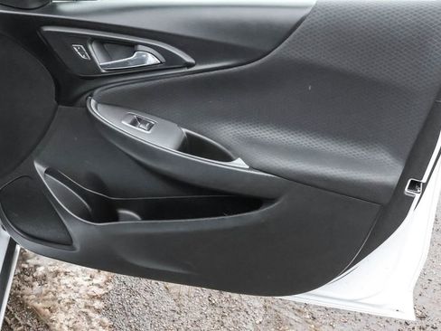 Used 2017 Chevrolet Malibu LS image 38