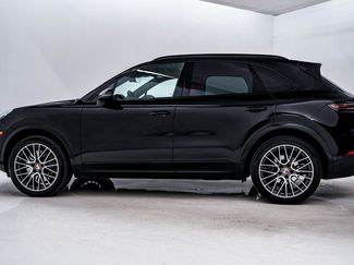 Certified 2022 Porsche Cayenne video 2