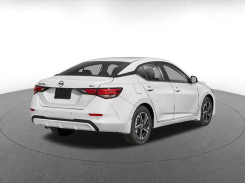 Used 2025 Nissan Sentra SV FWD image 2