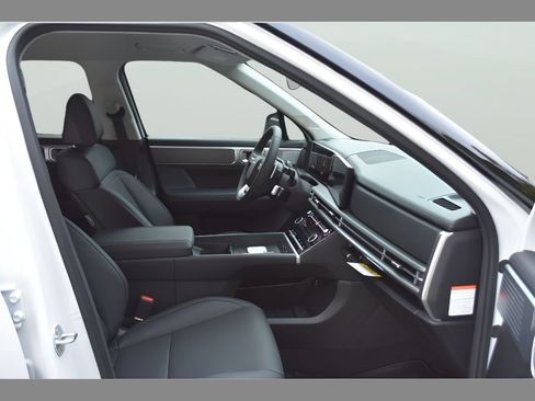 New 2026 Hyundai Santa Fe SEL FWD image 15