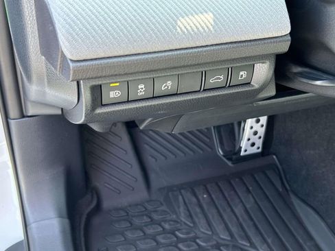 New 2026 Toyota Camry SE w/ Convenience Package FWD image 16