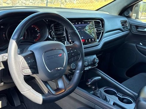 Used 2025 Dodge Durango GT AWD/4WD image 15