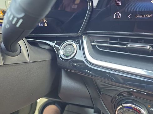 New 2026 Chevrolet Trax RS w/ Sunroof Package FWD image 24