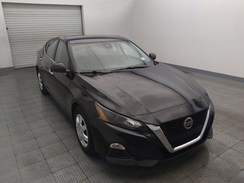 Used 2022 Nissan Altima 2.5 S FWD image 13