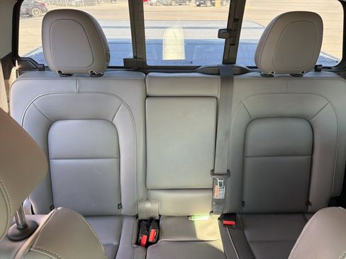 Used 2018 Chevrolet Colorado LT w/ Luxury Package, Chrome image 22