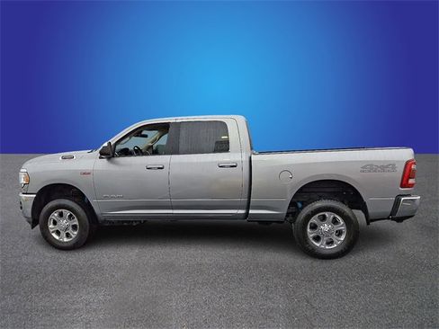 Used 2022 RAM 2500 Big Horn w/ Level C Equiment Group image 7