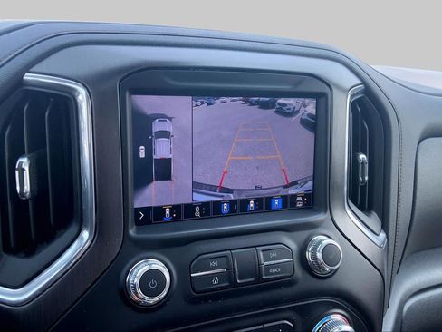 Used 2023 GMC Sierra 2500 AT4 w/ AT4 Premium Plus Package AWD/4WD image 27