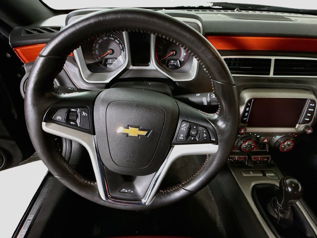 Used 2014 Chevrolet Camaro SS w/ RS Package RWD image 20