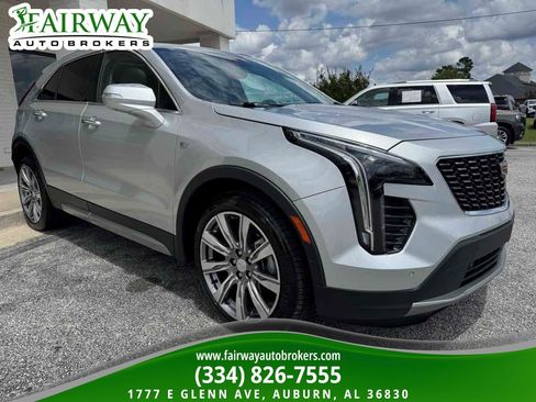 Used 2020 Cadillac XT4 Premium Luxury FWD image 4