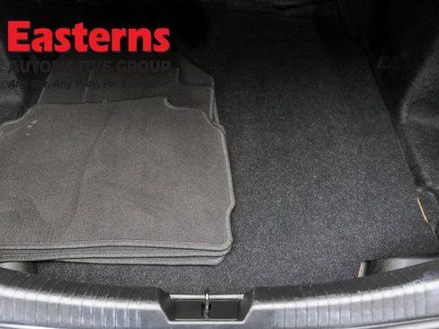 Used 2024 Chevrolet Malibu LT image 9