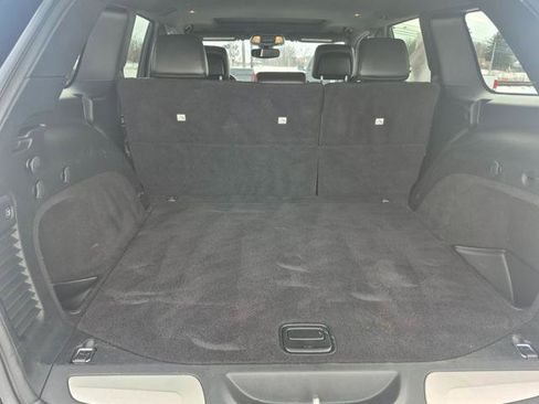 Used 2019 Jeep Grand Cherokee Limited image 13