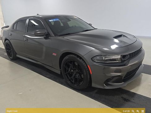 Used 2022 Dodge Charger Scat Pack RWD image 1