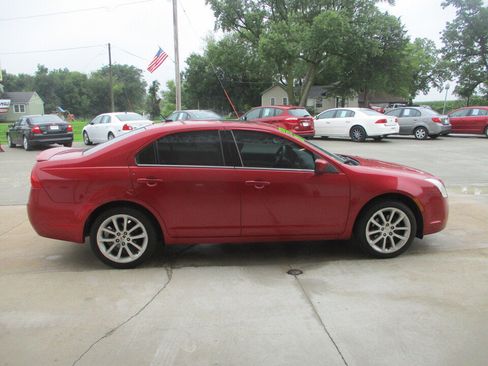 Used 2010 Mercury Milan Premier AWD/4WD image 18