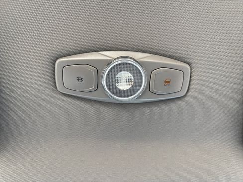 Used 2019 Ford F150 XL image 19