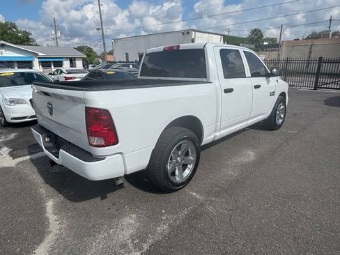 Used 2017 RAM 1500 Express RWD image 7