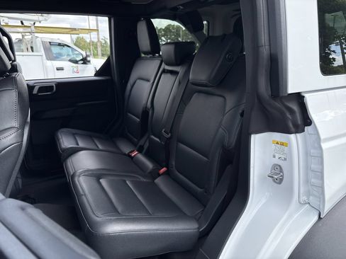 New 2026 Ford Bronco Badlands AWD/4WD image 17