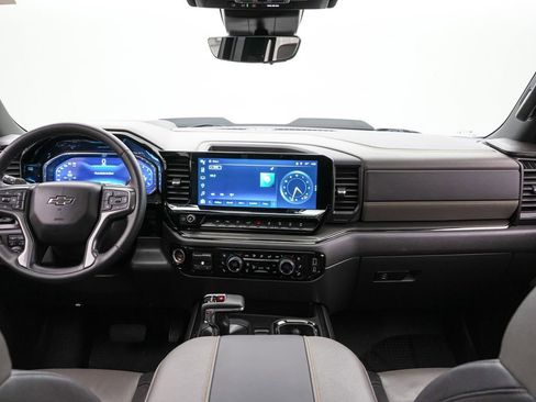 Used 2023 Chevrolet Silverado 1500 ZR2 w/ Technology Package image 19