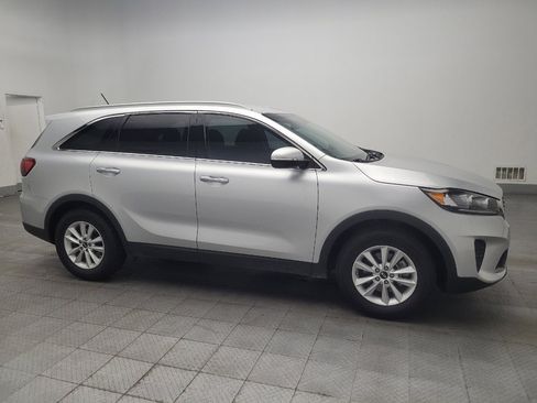 Used 2020 Kia Sorento LX w/ LX I4 Convenience Package FWD image 11