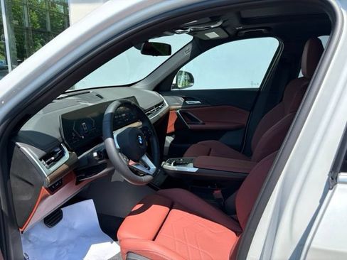 New 2026 BMW X1 xDrive28i w/ Technology Package AWD/4WD image 10