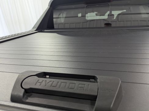 Used 2024 Hyundai Santa Cruz Night AWD/4WD image 11