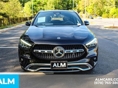 Used 2025 Mercedes-Benz GLA 250 image 10