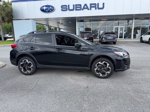 Used 2023 Subaru Crosstrek 2.5i Limited w/ Popular Package #3 AWD/4WD image 2