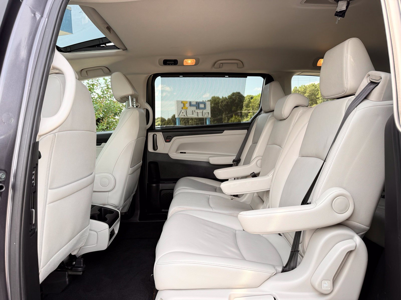 Used 2025 Honda Odyssey EX-L image 17