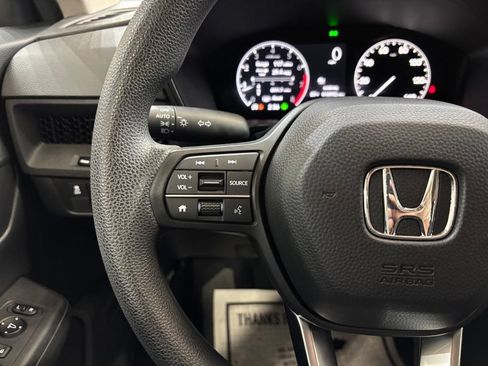 Used 2023 Honda CR-V LX image 15