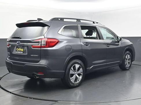 Used 2025 Subaru Ascent Premium AWD/4WD image 4