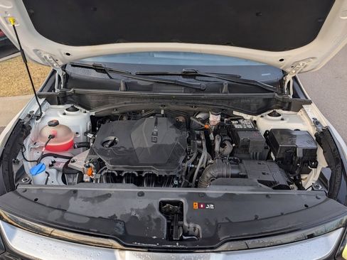 Used 2023 Kia Sportage SX image 33