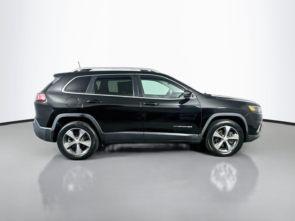 Used 2019 Jeep Cherokee Limited AWD/4WD image 7